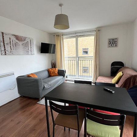 Апартаменты Bai Amazing 5 Sleeper Flat In London Zone 2 Экстерьер фото